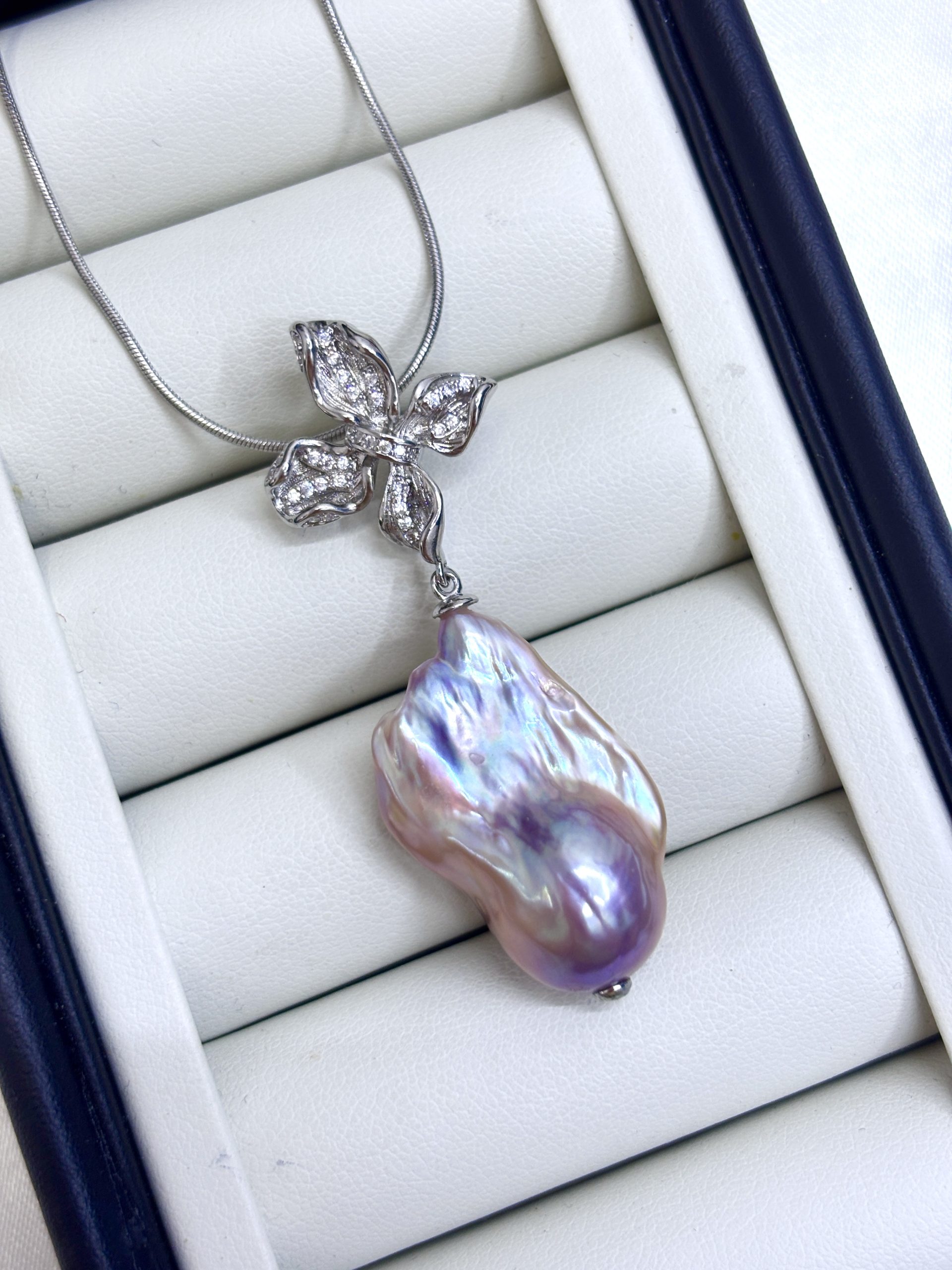 Natural Freshwater Pearl Baroque Pearl Pendant Necklace S925 Pure Silver Buckle Universal Buckle Comes with 18 Inch Hot Selling Explosive Classic Versatile Chain